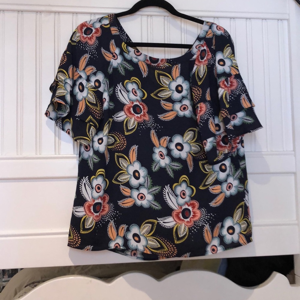 Floral Shoet Sleeve Blouse